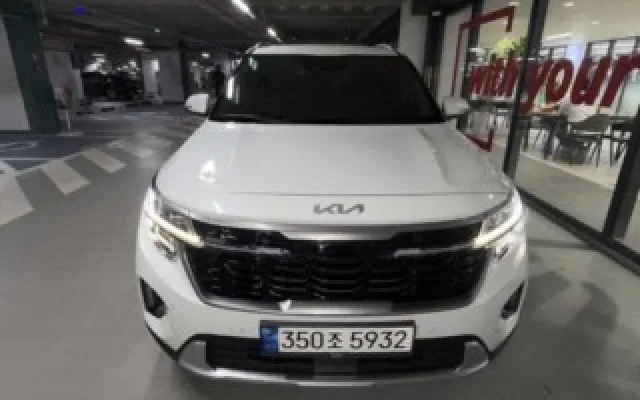 인천수입중고차직거래사이트 셀토스 가솔린 1.6 터보 2WD 매물 사진 16 - 2022/09 25,616km